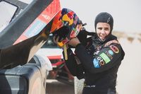 Dos mil&iacute;metros rompen la hist&oacute;rica racha de Laia Sanz en el Dakar