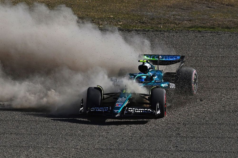 Fernando Alonso, Aston Martin Racing crash