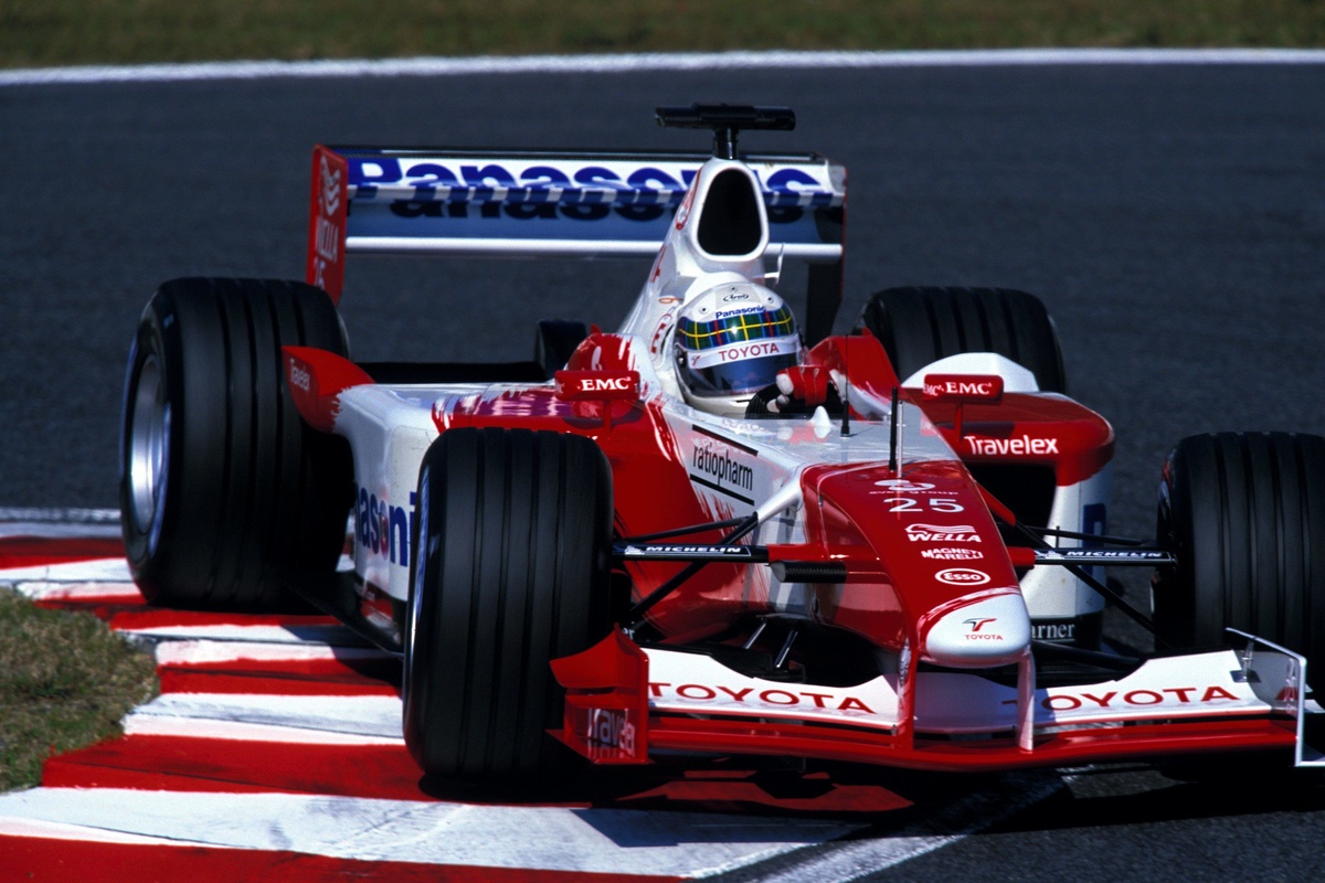 ■トヨタF1デビュー記念 TF102#24 2002 オーストラリアGP■ □トヨタF1デビュー記念 TF102#24 2002 オーストラリアGP□