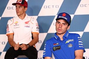 Mir a "du mal à comprendre" que Márquez continue à prendre sa roue
