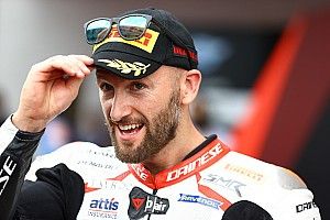 Tom Sykes Absen Lagi, BMW Panggil Eugene Laverty