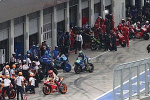 Carreras 'flag to flag' en MotoGP: qué son, cómo funcionan y normativa