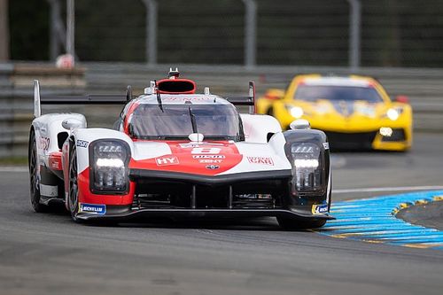 Le Mans 24 Saat: Isınma turlarının lideri Toyota