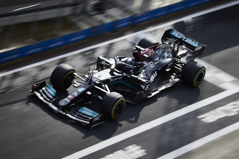 A Mercedes most „jobban tud” harcolni a Red Bull-lal, mint a nyári szünet előtt