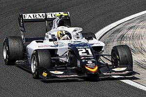 Iwasa erft zege in eerste F3-race Hungaroring door tijdstraf Colombo
