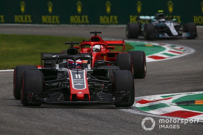 Romain Grosjean, Haas F1 Team VF-18, Sebastian Vettel, Ferrari SF71H en Valtteri Bottas, Mercedes AMG F1 W09 