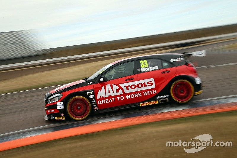 Rockingham BTCC: Morgan dominates opening race