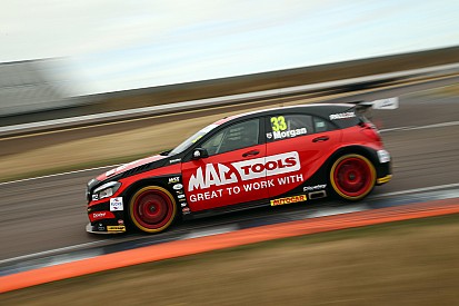 Rockingham BTCC: Morgan dominates opening race