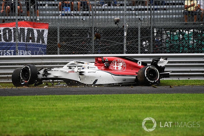 Sainz espera que F1 elimine DRS "artificial" e "perigoso"