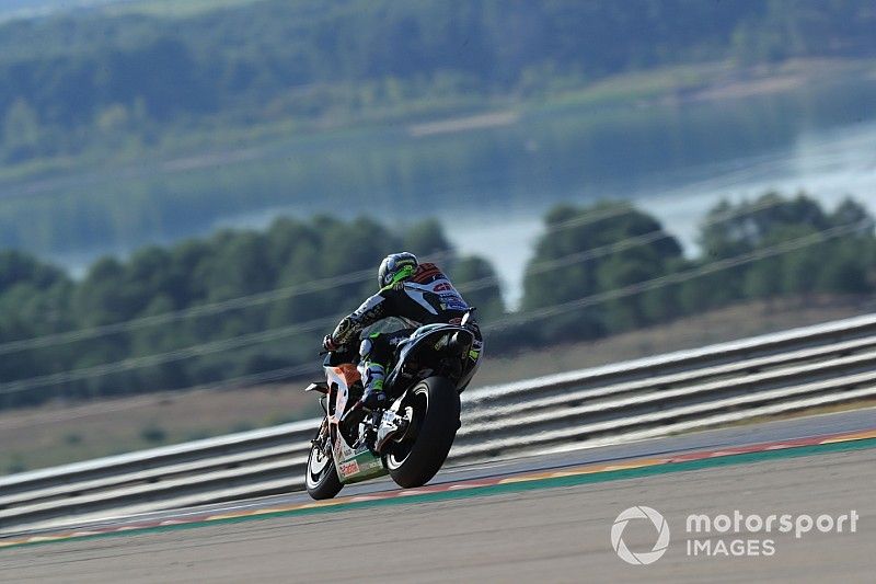 Crutchlow snapt niet dat Pedrosa eerder updates krijgt