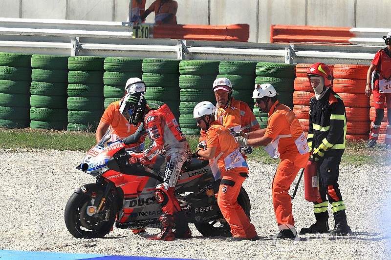 Lorenzo handicapé par son choix de pneus