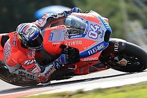 Dovizioso lidera el 1-2 de Ducati en el warm up