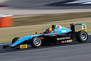 Überzeugender Einstand von Jenzer Motorsport und Gregoire Saucy in Hockenheim