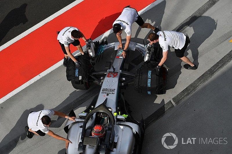 A Mercedes újonca, Russell végzett az élen a második hungaroringi tesztnapon