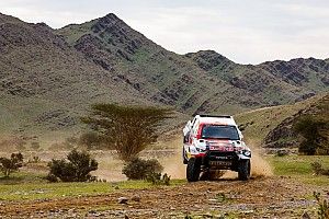 Dakar 2023: Al-Attiyah closes on Sainz with Stage 2 win, Loeb suffers punctures