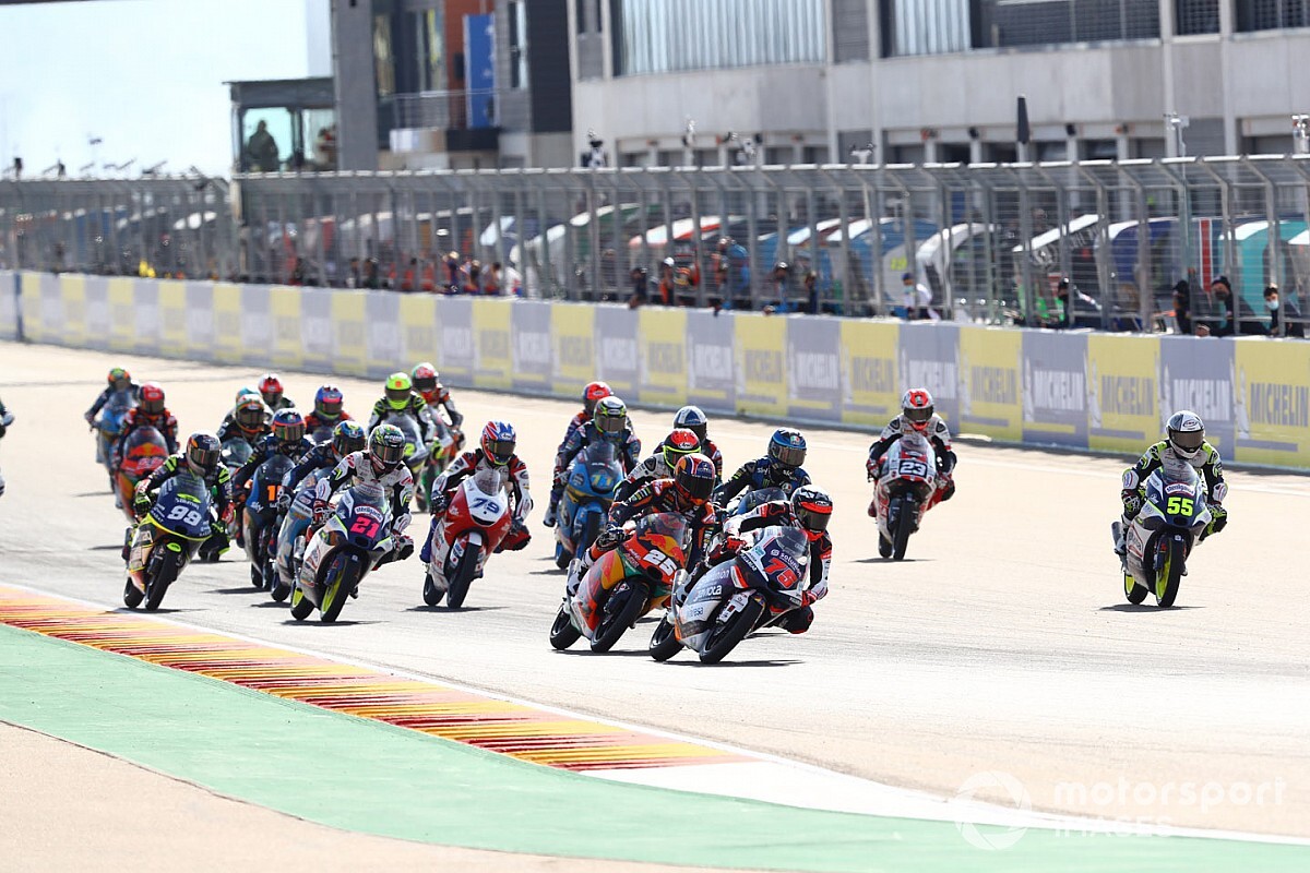 50 Poin Tersisa, Tujuh Pembalap Berpeluang Juara Dunia Moto3