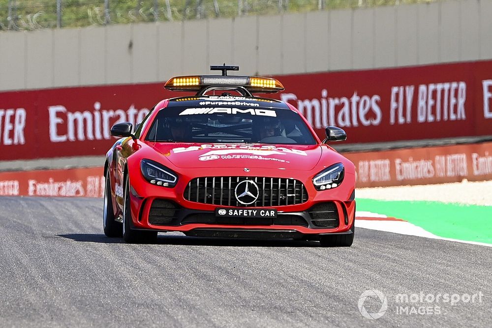 F1: Safety car ganha cor vermelha para GP 1000 da Ferrari