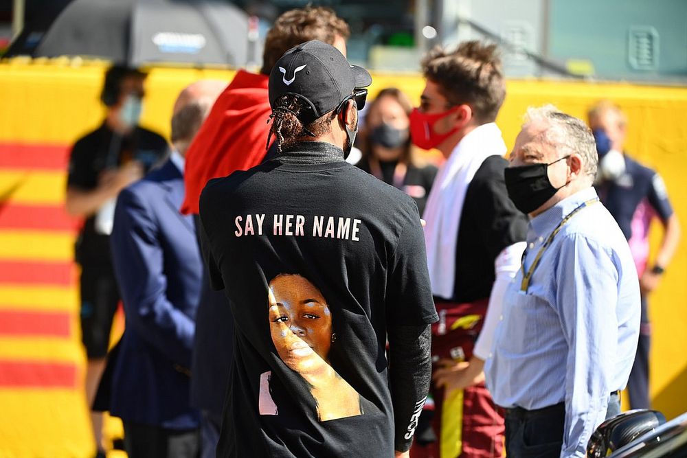 Lewis Hamilton dice que las luchas sociales le dieron un propósito