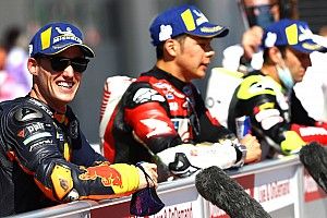 VIDEO: Startopstelling MotoGP Grand Prix van Stiermarken