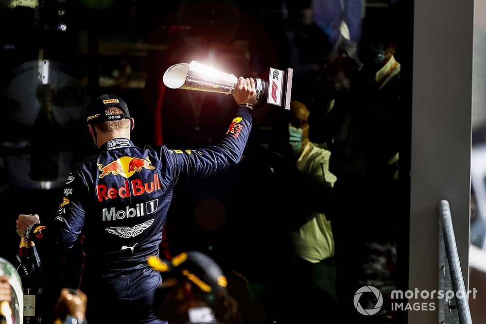 Verstappen: "Gara noiosa, le Mercedes erano troppo veloci"