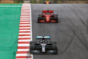 Mercedes-chef Wolff: "Ferrari heeft 2021 nu al afgeschreven"