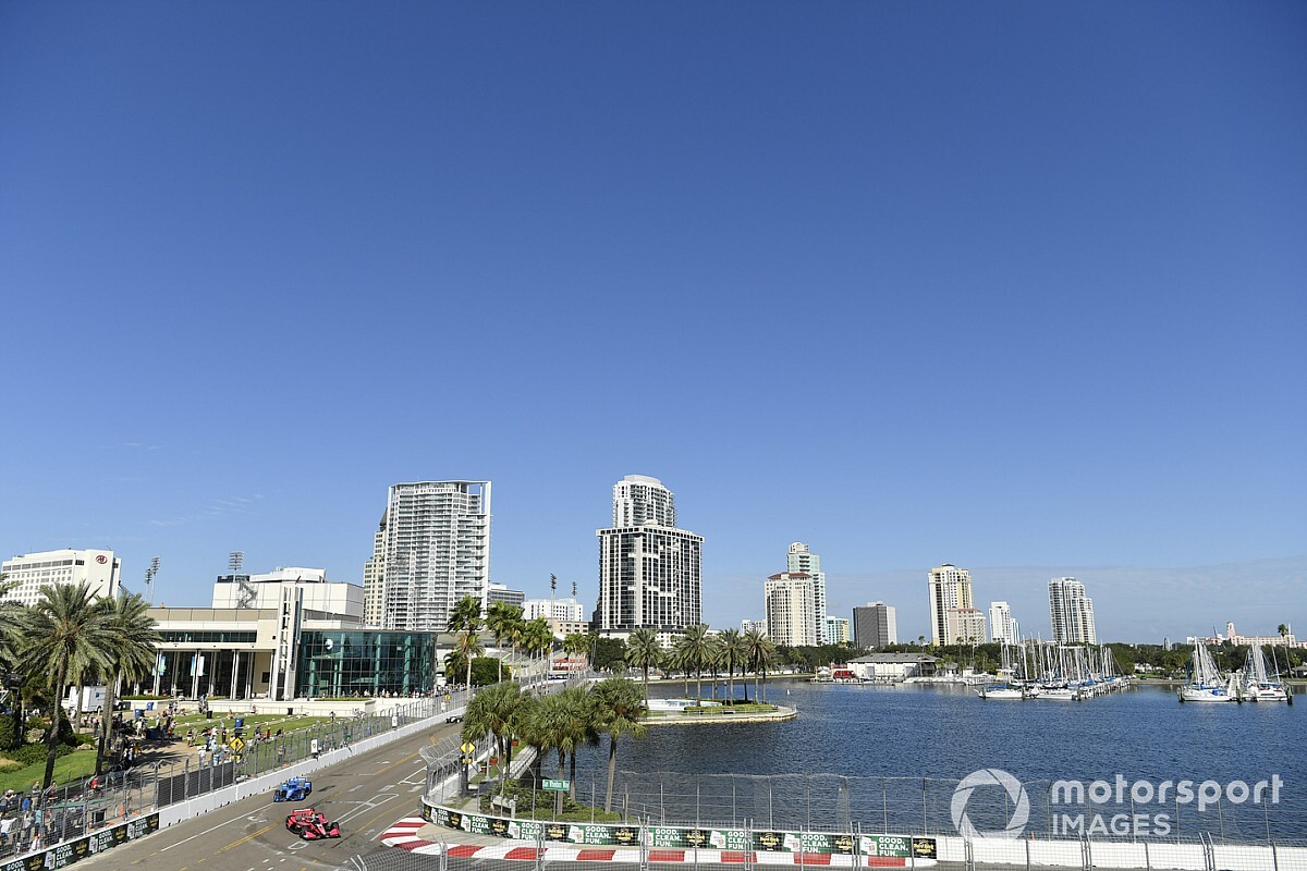 St. Petersburg laat 20.000 fans per dag toe bij IndyCar-evenement