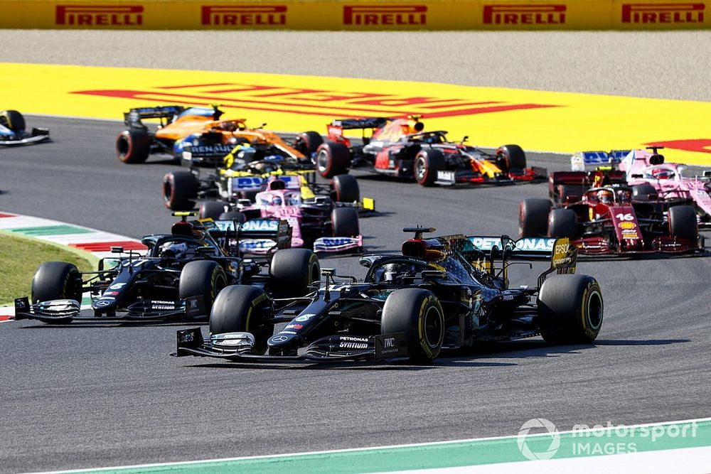 F1トスカーナGP決勝:赤旗2度の大波乱も跳ね除け、ハミルトンが圧倒。アルボン初表彰台3位