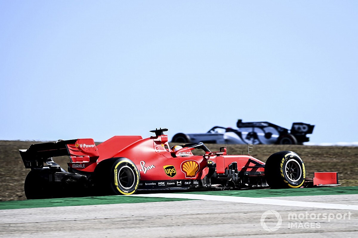 Vettel vertrouwt Ferrari dat hij en Leclerc dezelfde auto krijgen