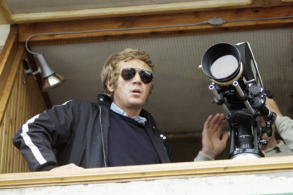 Steve McQueen pendant le tournage du film Le Mans