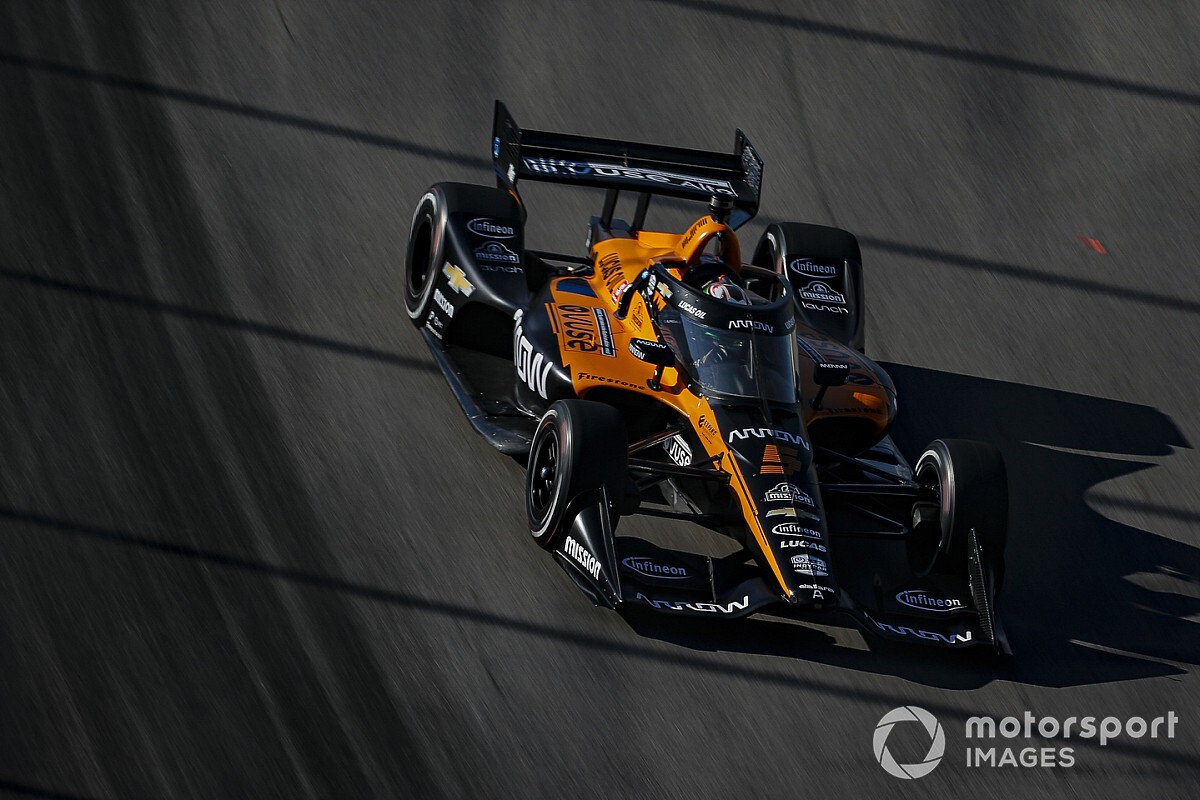 IndyCar - Power y Sato, poles en Gateway; Palou, 11º y 14º