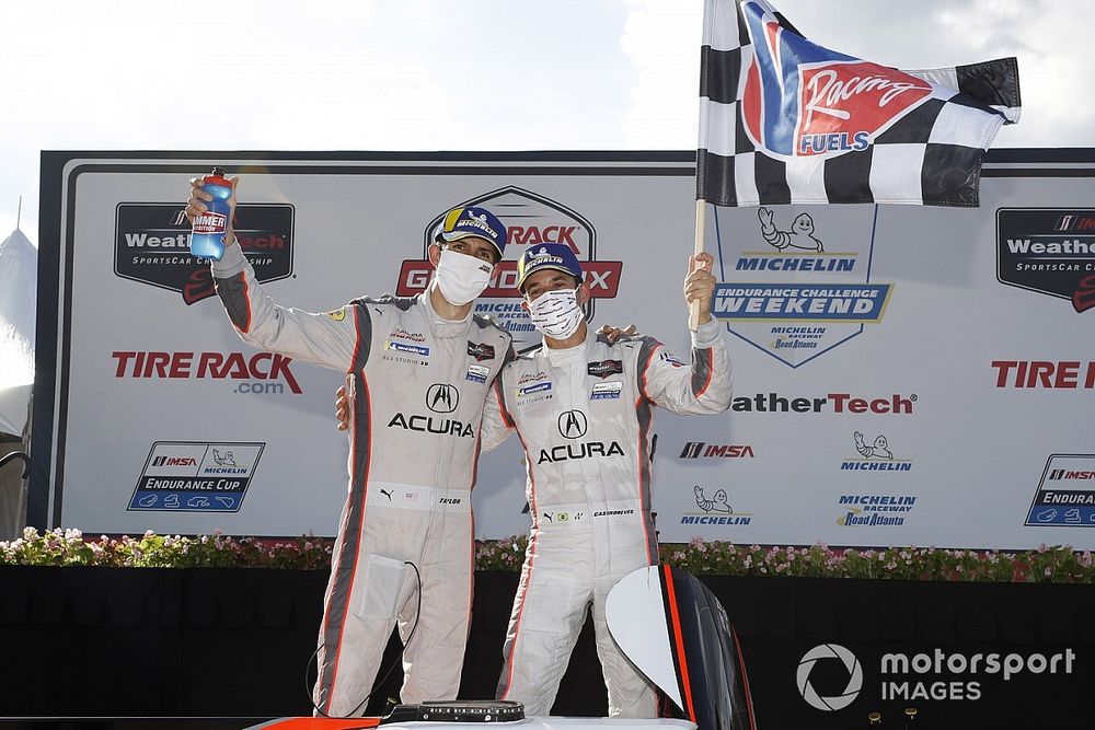 IMSA Road Atlanta: Acura survives ultra-late restart to win
