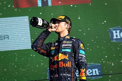 Юниор Red Bull Хаугер сменит команду в Формуле 2