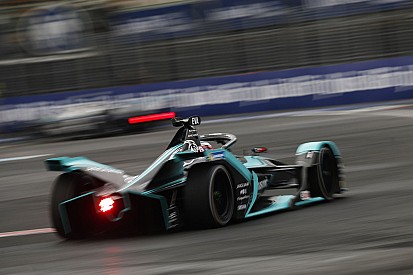Jaguar: Oplossen van softwarefout was sleutelreden zege Mexico