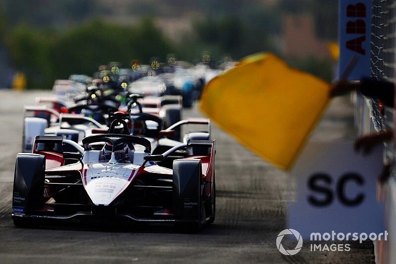 FIA explains what caused "dodgy" aborted safety car restart