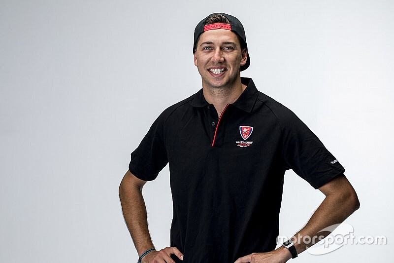 Mostert bringing engineer to Walkinshaw