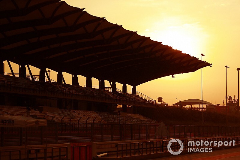 Первый день сезона. Лучшие кадры с тестов MotoGP в Малайзии