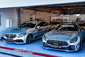 10 pozitív koronavírus-eset esetén sem szakítanának meg egy F1-es versenyt?