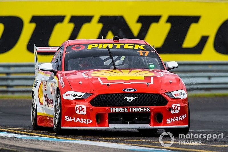 Sandown 500: McLaughlin lowers lap record