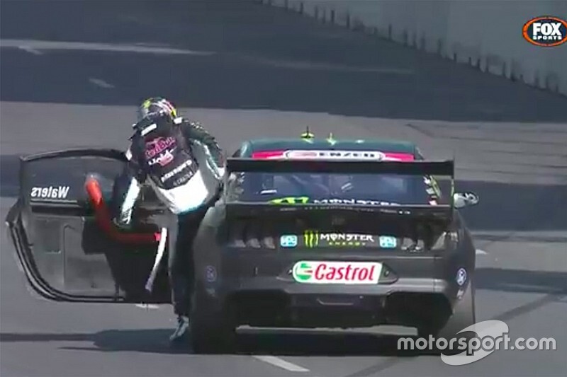 Supercars drivers joke about cheeky "Uber" stunt