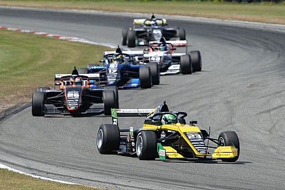 Collet e Fraga ao vivo: Assista à corrida 1 da etapa de Hampton Downs da Toyota Racing Series