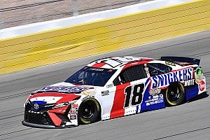 Las Vegas Cup qualifying rained out; Kyle Busch on pole