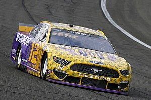 Ryan Blaney signs contract extension with Team Penske