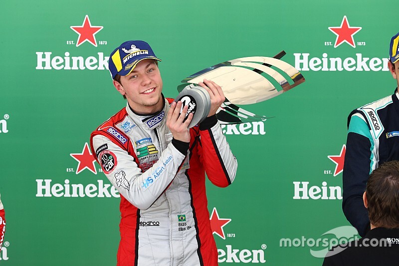 Atual campeão da 3.8, Enzo Elias estreia na classe 4.0 da Porsche Cup Brasil