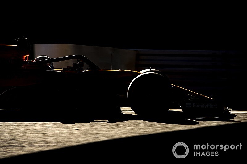 Niewidzialny McLaren