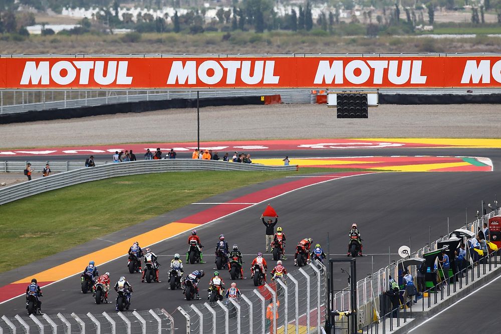 SBK nel caos, l’Argentina chiude le frontiere: voli cancellati e round a rischio