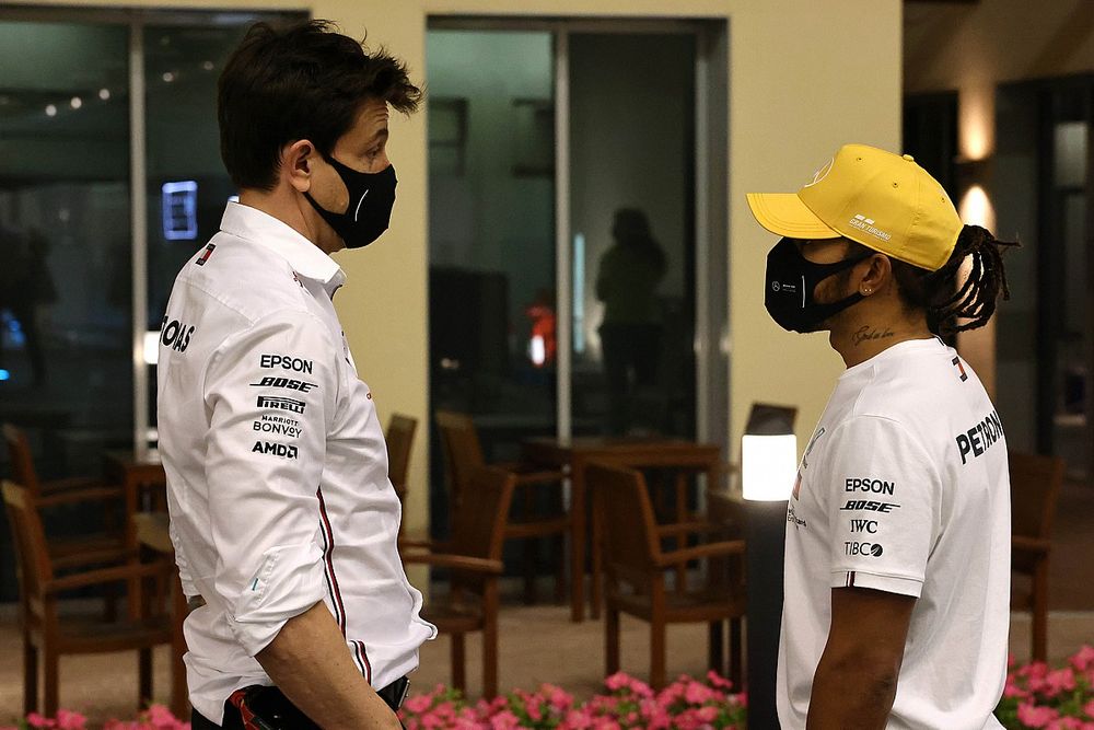 Hamilton: "Not my first rodeo" facing questions on F1 future