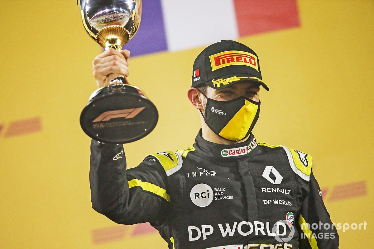 GP Lawrence d'Arabia: Ocon favorito su Albon e Sainz