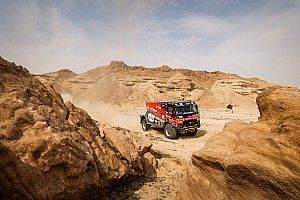 Sotnikov vergroot voorsprong, Van den Brink zevende in Dakar 2021