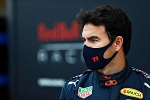 Pérez aún debe ajustarse a un ambiente "muy diferente" en Red Bull