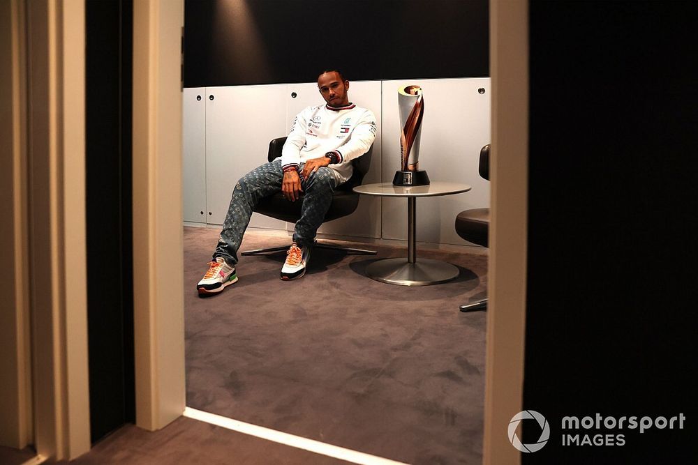 Hamilton "Şövalyelik Unvanı" alabilir